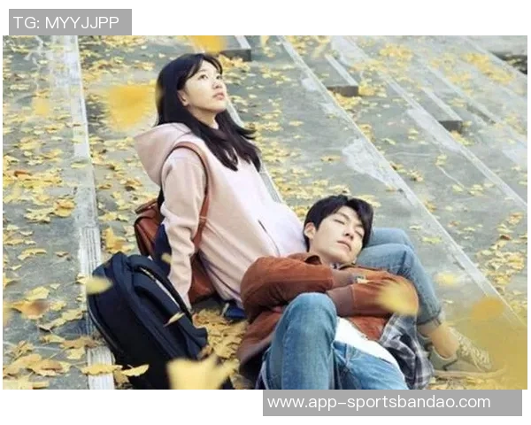 异地恋的真实感受与挑战皮尔斯:频繁飞行让人觉得像网恋